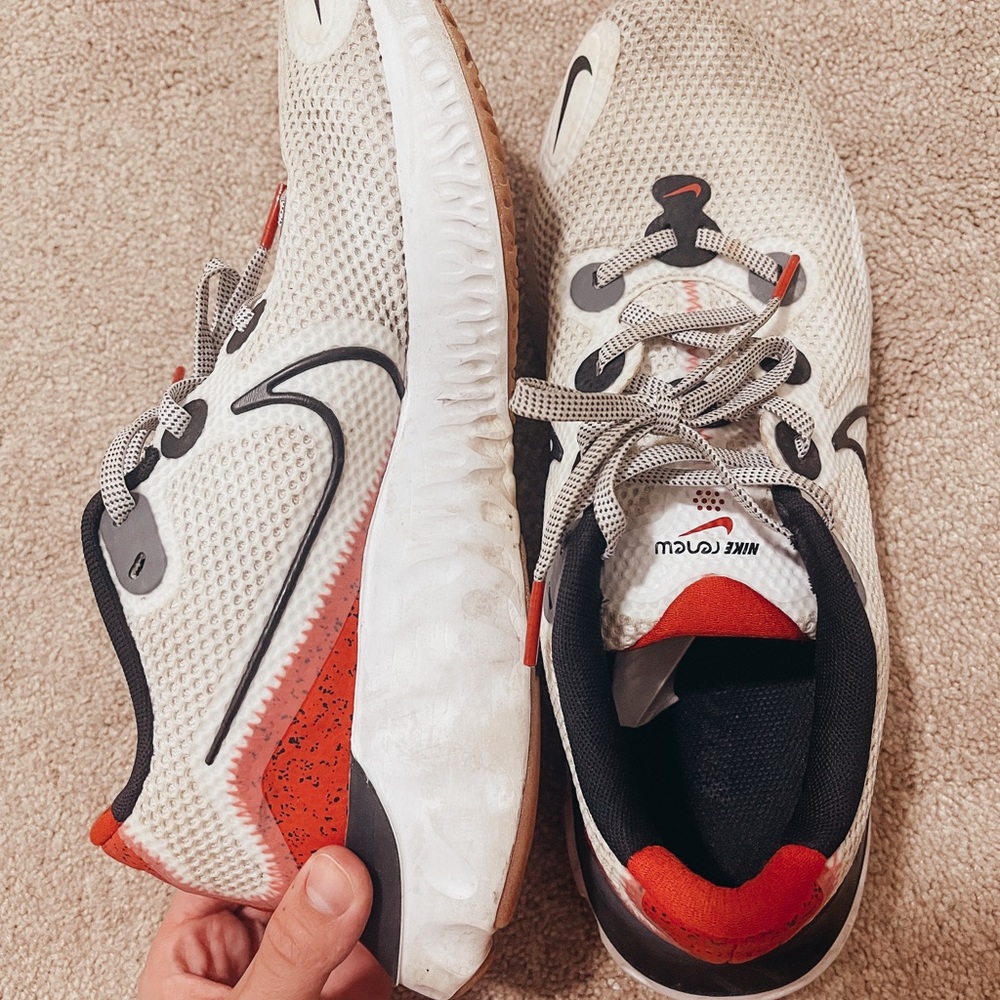 Mens nike shoes